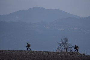 US, Japan defense chiefs to meet on Russia crisis