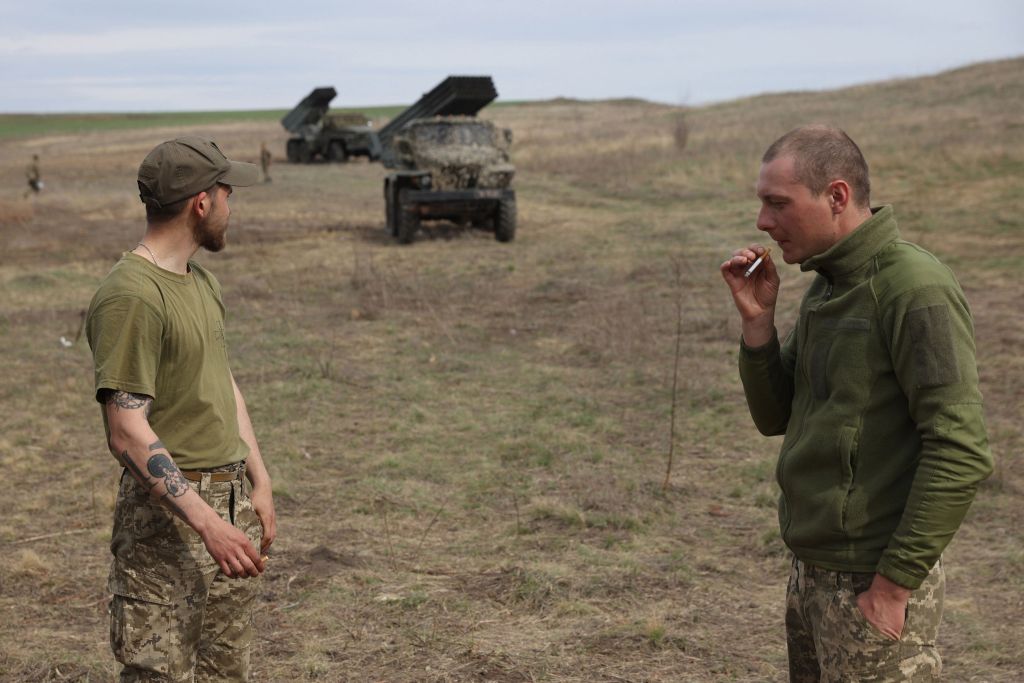 Western nations adapt their Ukraine help as war enters new phase