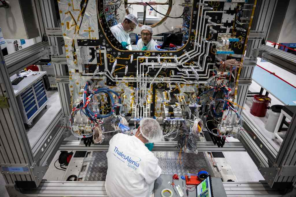 Airbus, Thales, Leonardo form European space giant amid global contest