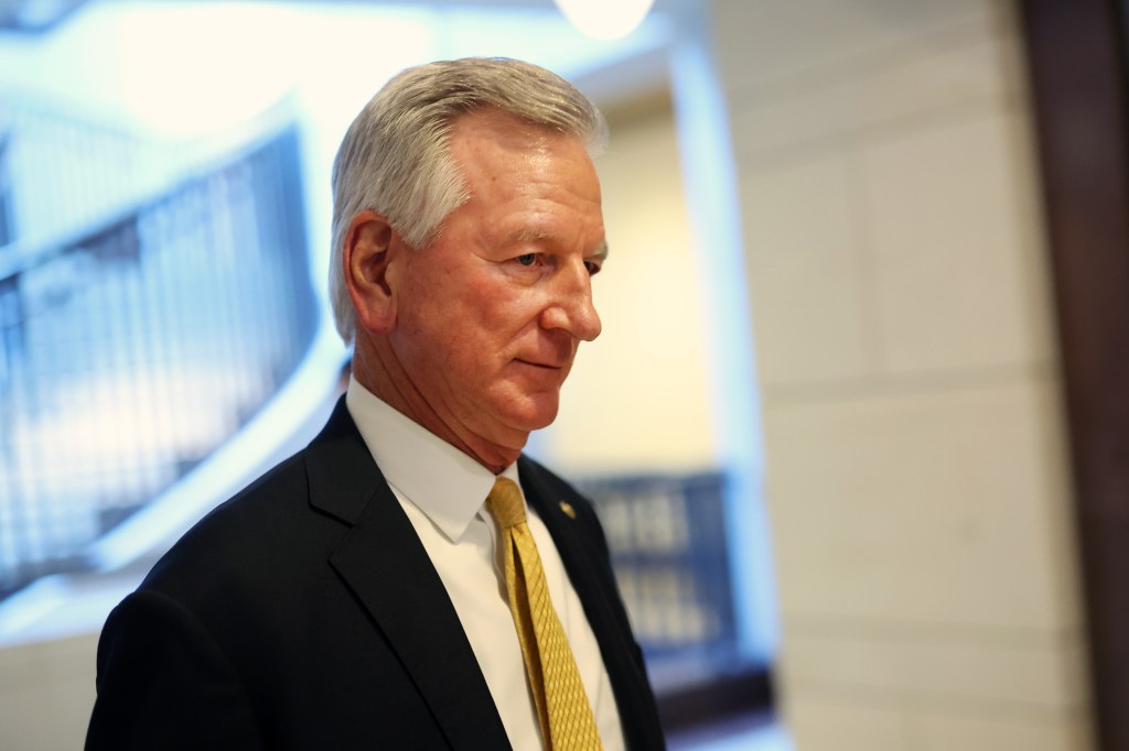 Tuberville drops holds on more than 430 military promotions