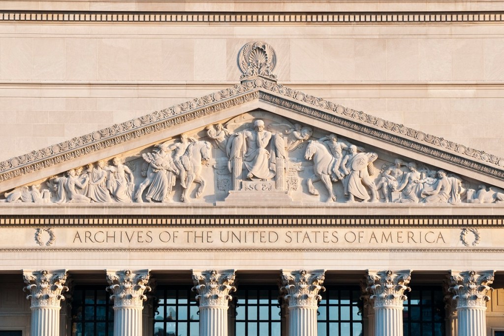 Important federal records remain at risk of being lost or destroyed
