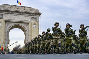 Romanian government readies fighting vehicle, howitzer deals in 2024