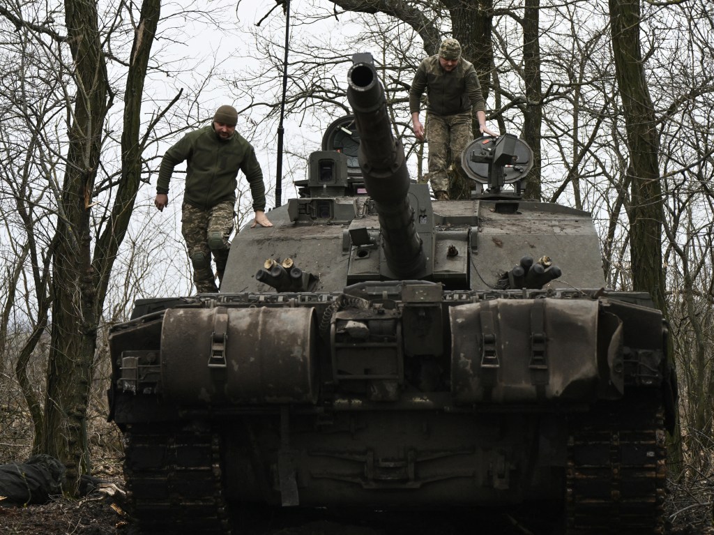 Ukraine, Russia race to shield battle tanks from exploding drones