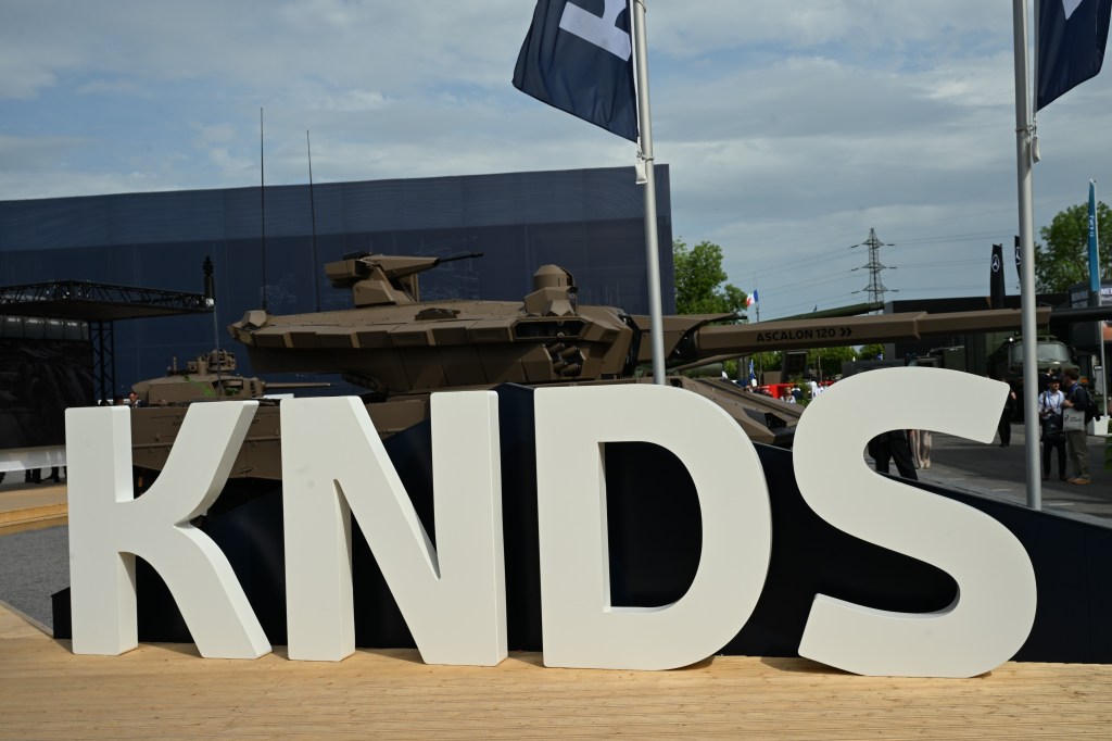 Tank maker KNDS plans stock market listing, Germany to buy 40% stake