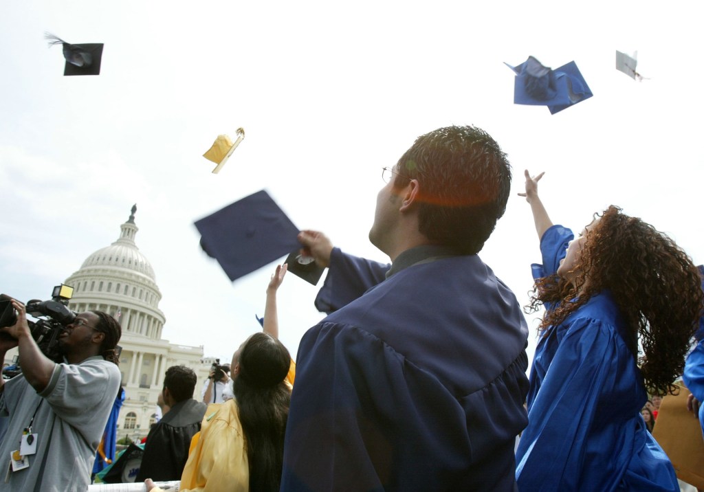 New job search portal to recruit student interns to federal government