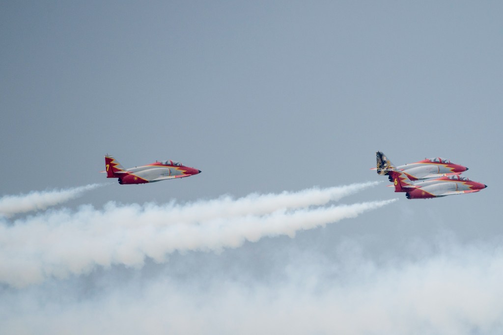 Airbus pitches new trainer jet for Spain, but with eyes for Europe