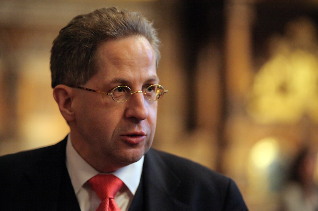 Spy chief urges German firms to take cybersecurity seriously