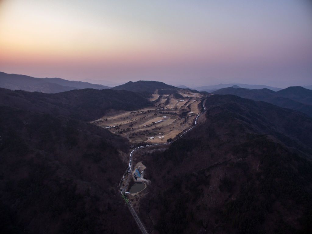 US beefs up THAAD system as dozens hurt in South Korea protests