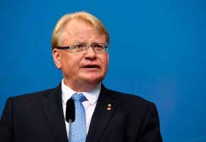 Sweden’s defense minister faces vote of no-confidence