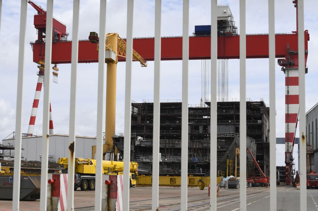 France to pitch naval deal with Italy to resolve STX acquisition dispute