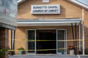 VA to honor worker who aided pastor hurt in church shooting