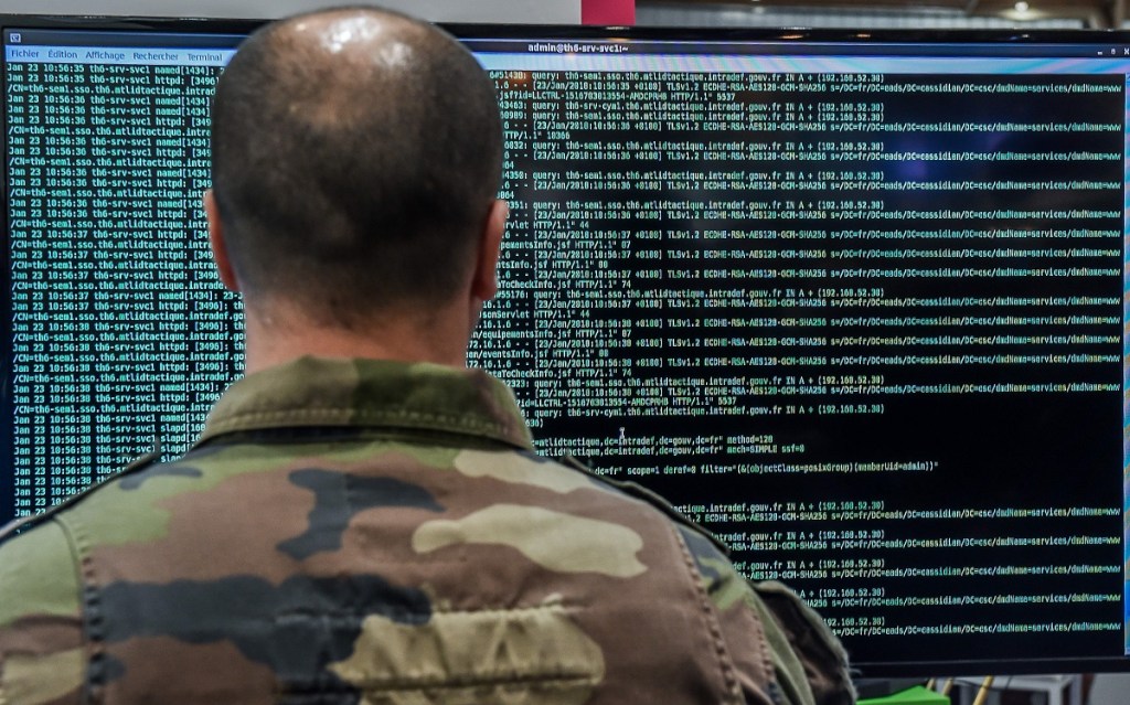 4 technologies a cyber moonshot should include