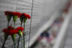 Veterans group to bury remains left at Vietnam Veterans Memorial