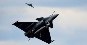 French Air Force conducts simulated nuclear strike