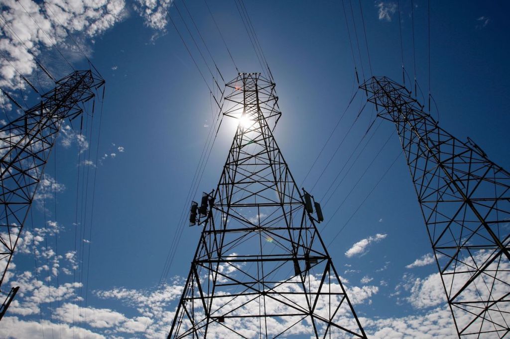 Why small cyberattacks on power systems more likely than a long-running blackout