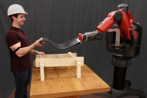Can bicep sensors RoboRaise the bar on robotic lifting abilities?