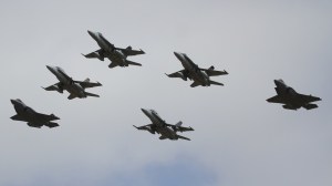 F-35 fighters arrive on Australian soil