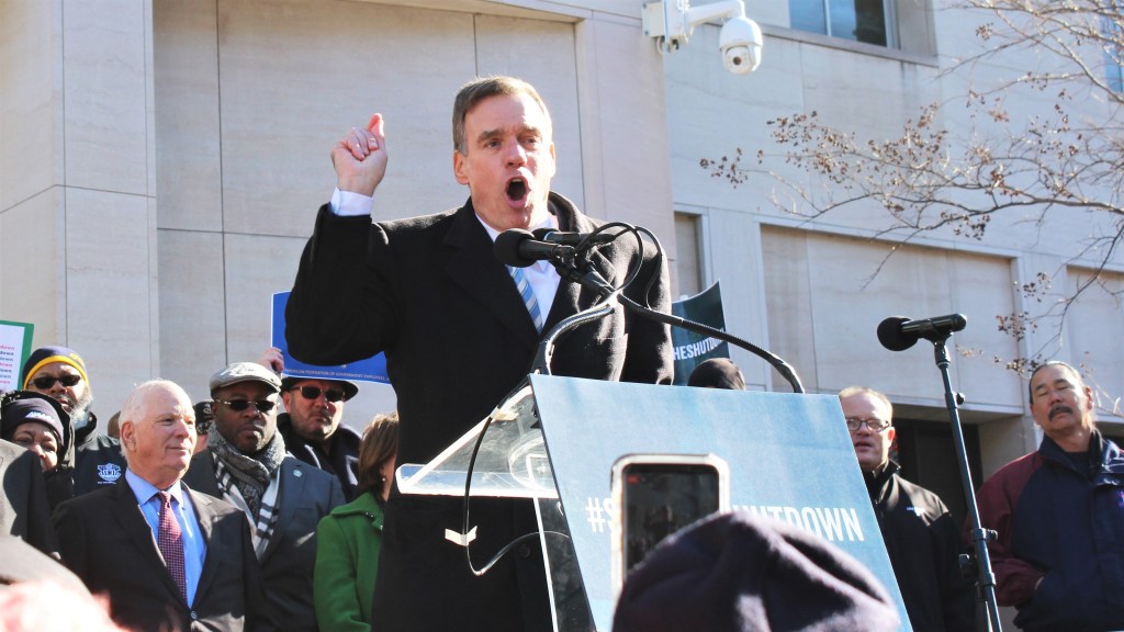 Warner wants State Department to be ready for Iranian cyberattacks