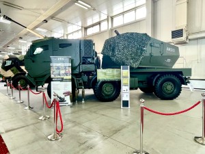 Slovakia debuts rapid-fire mortar at local defense show