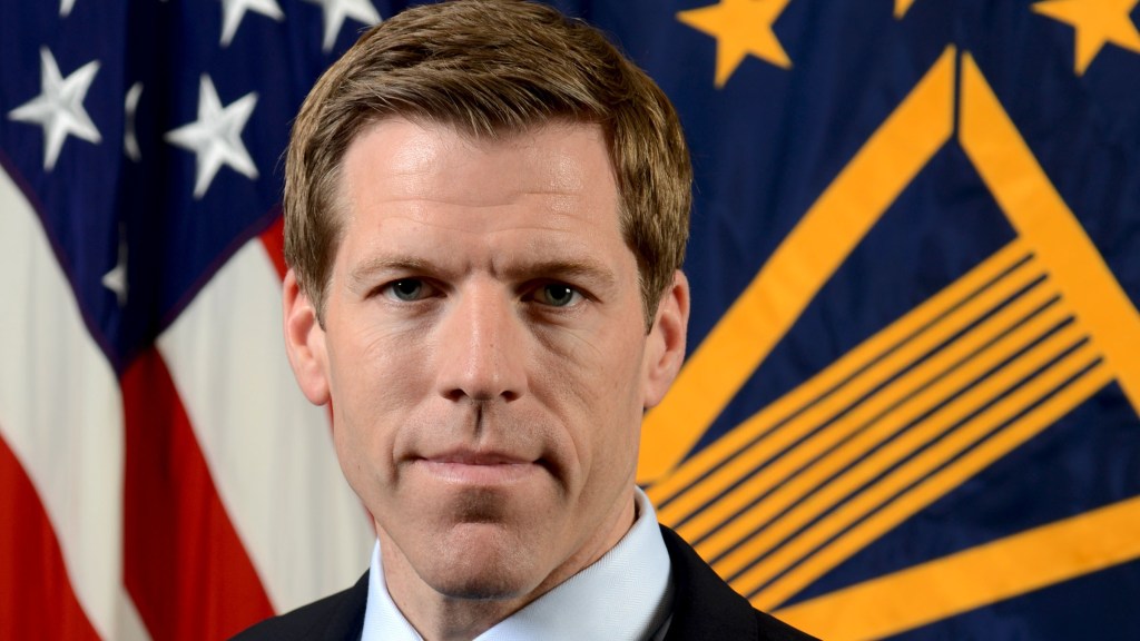 Anduril hires Pentagon vet Zachary Mears as head of strategy