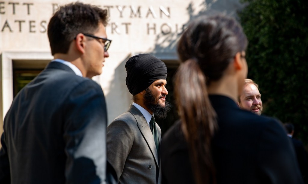 2 Sikhs can now enter Marine boot camp with turbans and beards