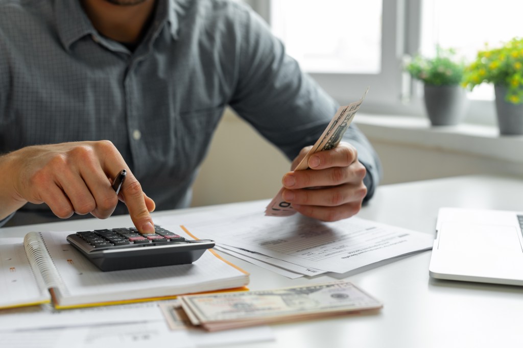 Financial tips for transitioning vets