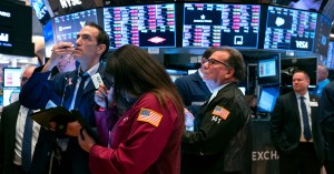 New Trump panel to explore path to reopening US economy