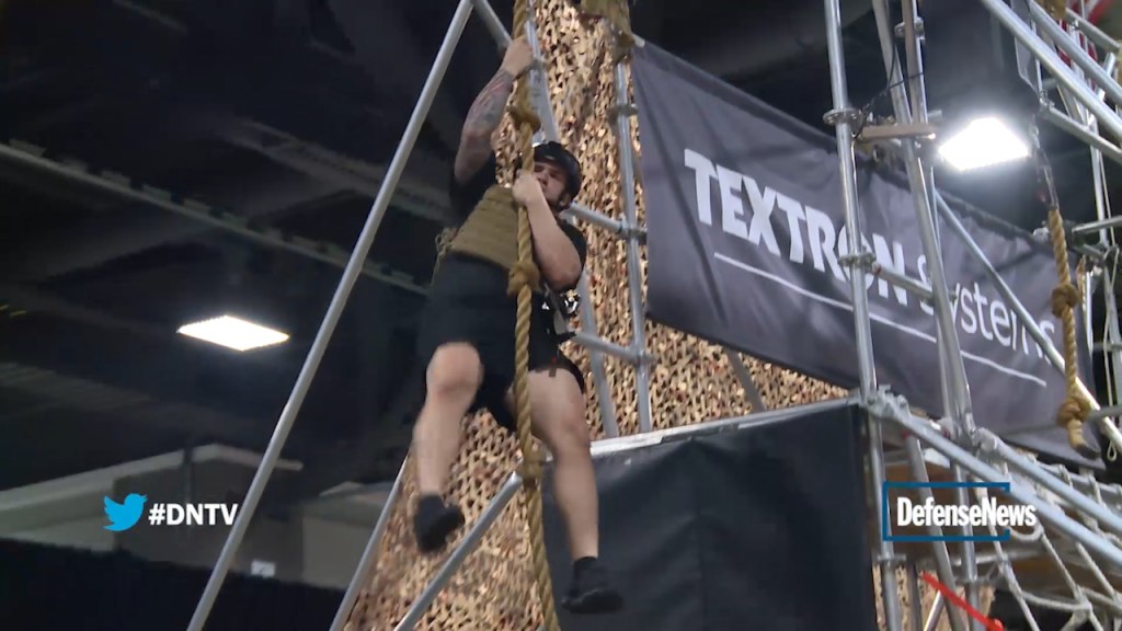 Soldiers face obstacles in Battle Challenge