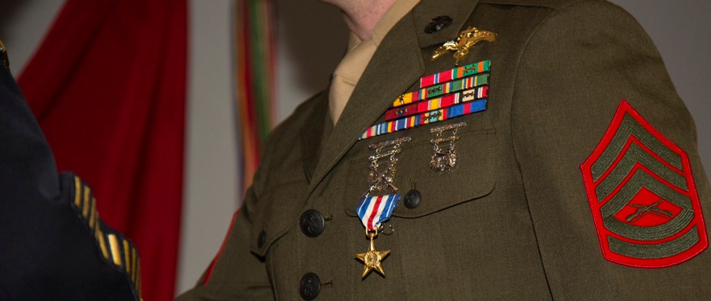 Marine Raider receives Silver Star for actions during terror attack in Mali