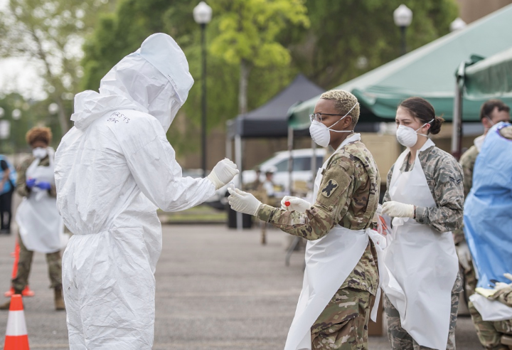 Guard Title 32 mobilizations are falling one day short of earning troops Tricare benefits, BAH upgrade
