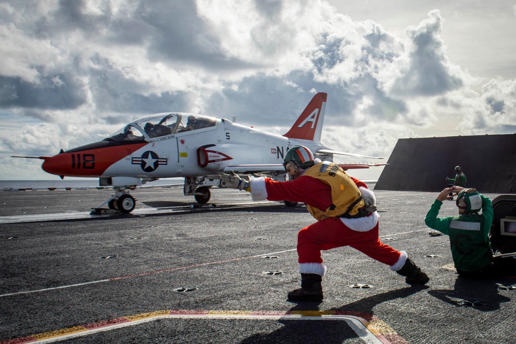 Navy grounds T-45 Goshawk fleet over engine blade failure