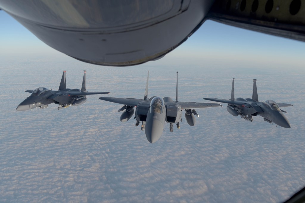 Lakenheath F-15Es train with Swedish special operators