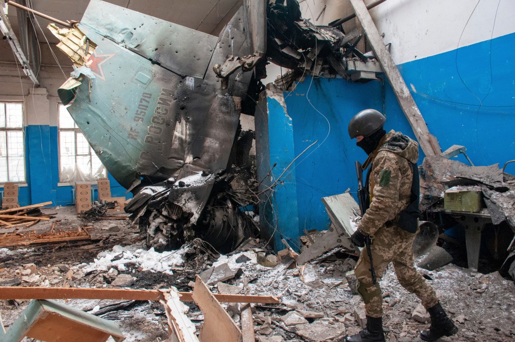 Budget deal would fully fund Defense Department, add $13.6 billion in Ukraine aid