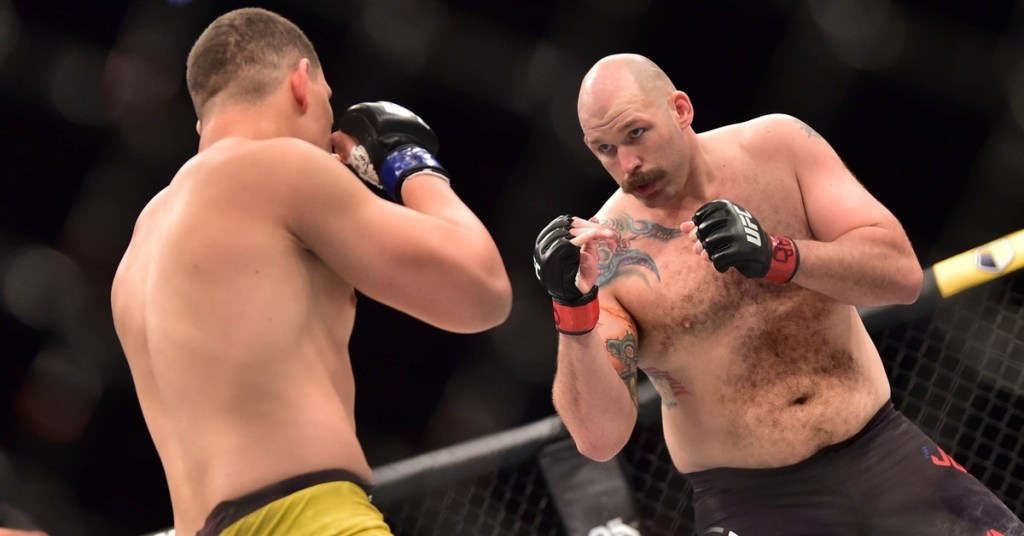 Former Guardsman Tim Johnson downs unbeaten UFC prospect in Brazil