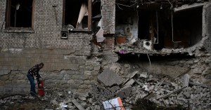US government workers pass the hat, raise $670,000 for Ukraine