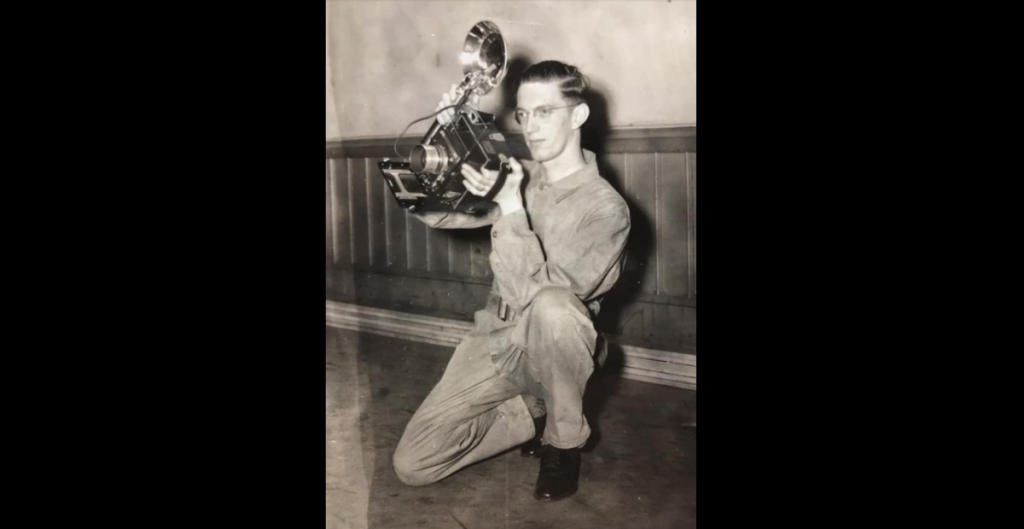 WWII vet, 100, takes to Reddit to answers questions
