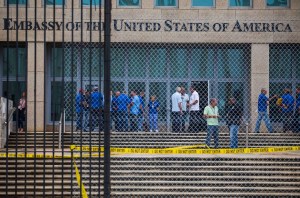 Communications failed in Cuban embassy health attacks
