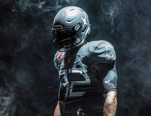 Black Knights unveil 82nd Airborne Division-inspired uniform for Army-Navy game
