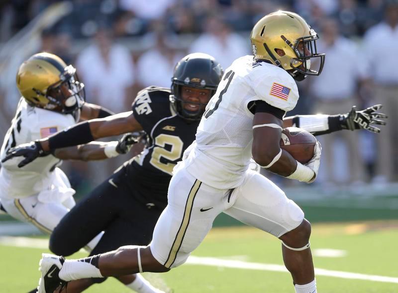 Wake Forest rallies to defeat Army, 24-21