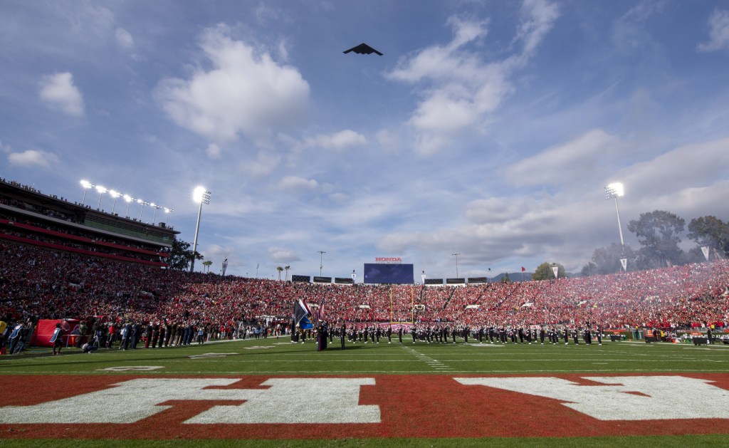 B-2 Spirit stealth bomber set to return for New Year’s Day flyover