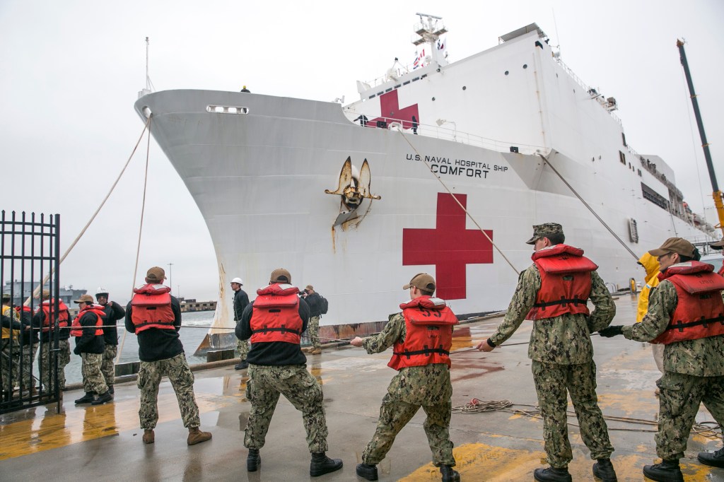 COVID-19 screening uncertainty looms over USNS Comfort as Trump bids sailors ‘bon voyage’