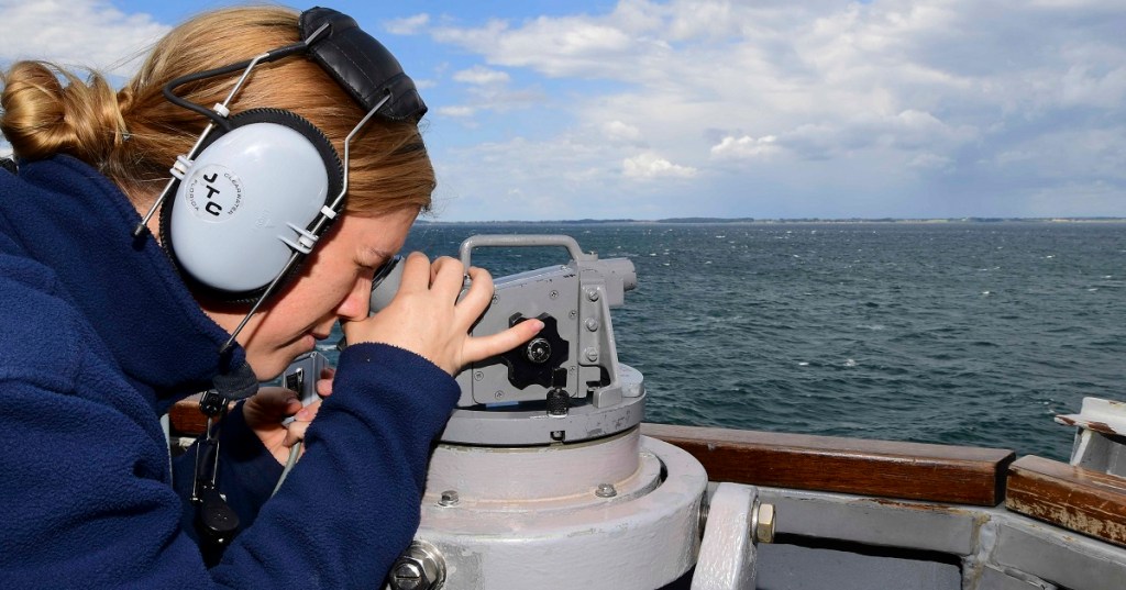 SWO boss: ‘Many challenges remain’ in fixing surface fleet’s manning problems