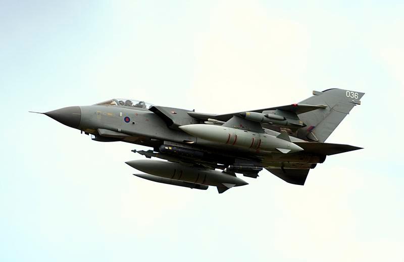 UK aircraft prepared to attack militants in Iraq