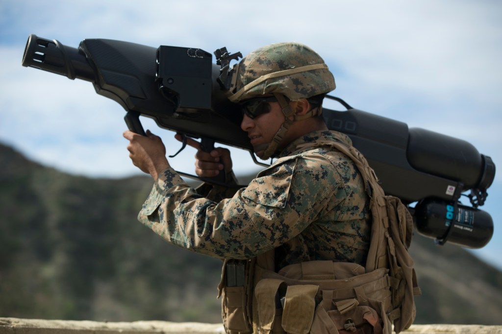 Defense innovation experts to Congress: Put money where Pentagon’s mouth is