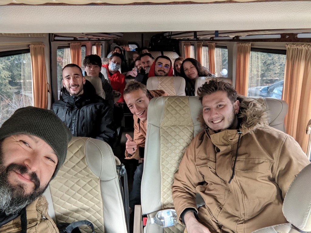 Veteran non-profit says it rescued dozens of Americans trapped in Ukraine