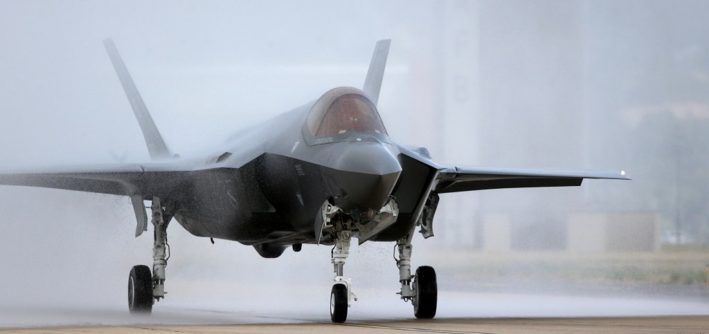 Textron chosen for F-35 electronic warfare simulation deal