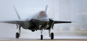 Textron chosen for F-35 electronic warfare simulation deal