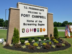 Fort Campbell soldier killed, another injured while training
