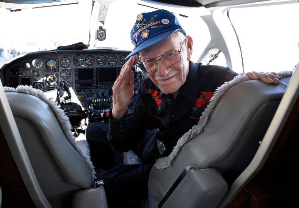 WWII pilot, 101, gets a chance to say goodbye to his ‘godsend’ P-38