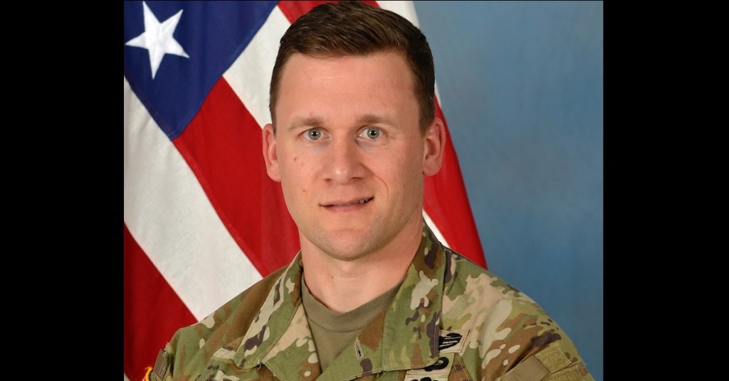 101st Airborne intelligence official dies on Europe deployment